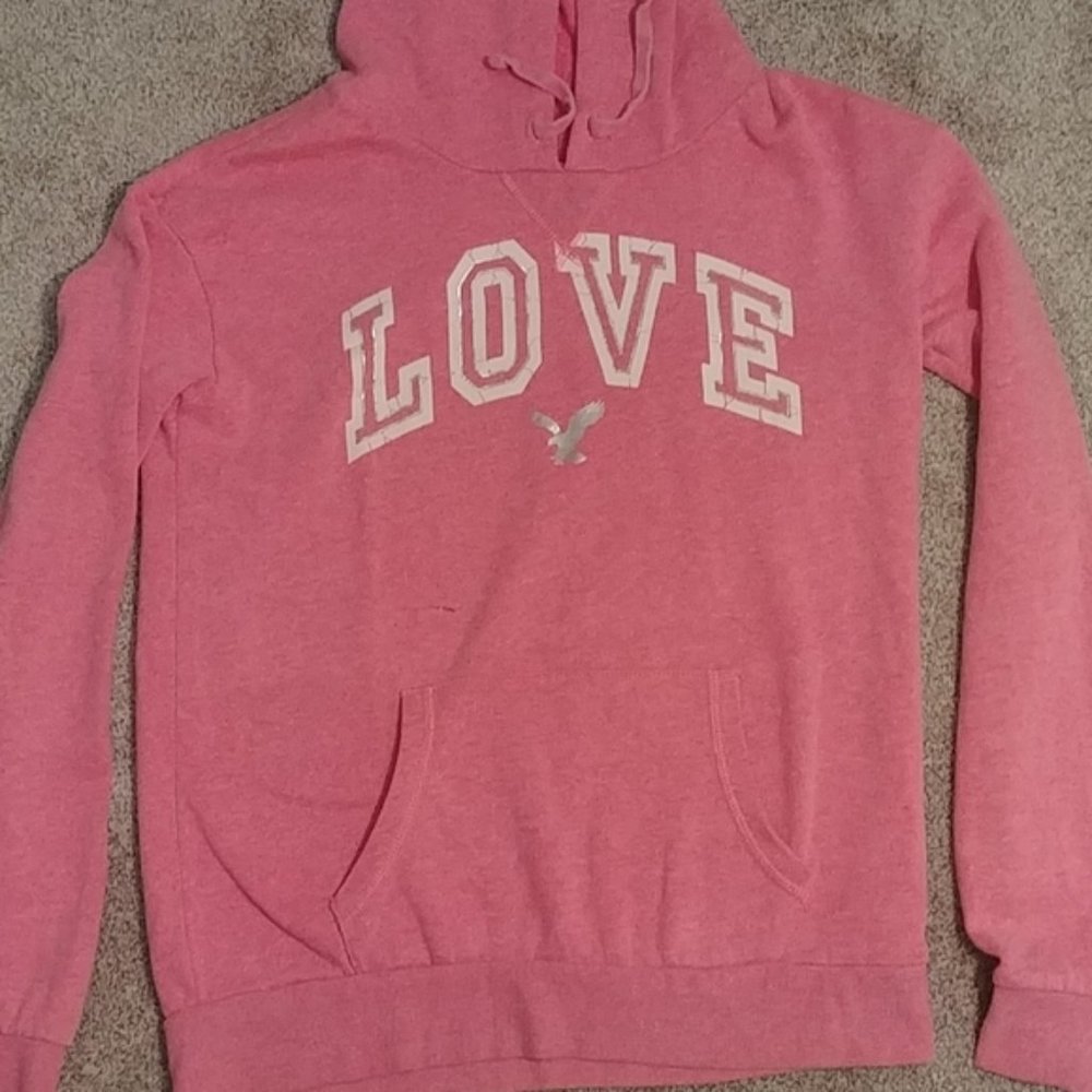 American Eagle "Love" Hoodie 🌸💟 Size XL